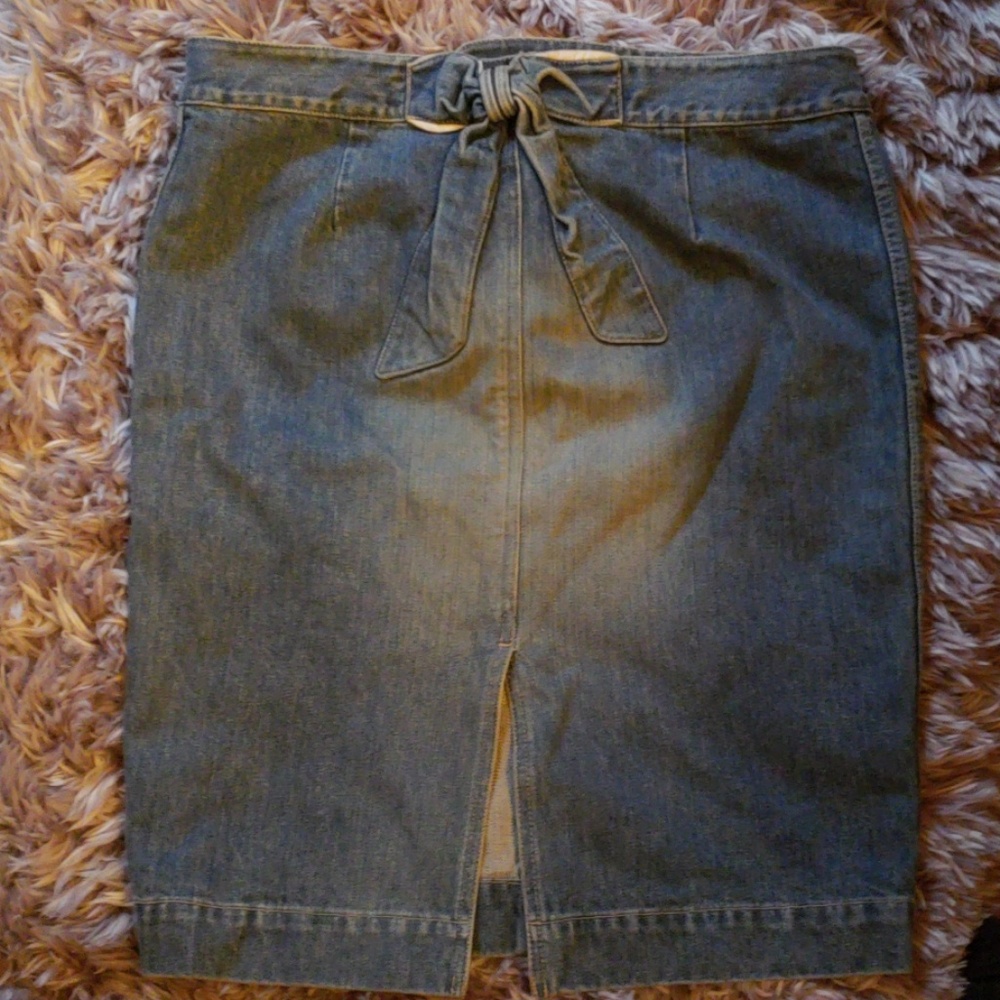 Denim skirt